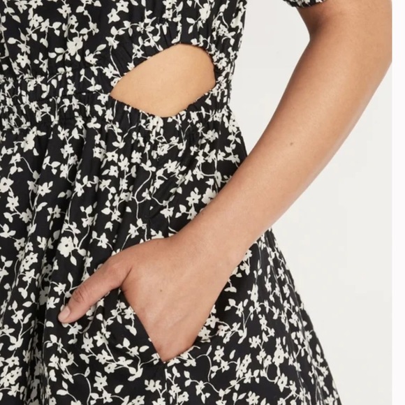 Waist Defined Puff Sleeve Poplin Side Cutout Mini Dress - Picture 3 of 7